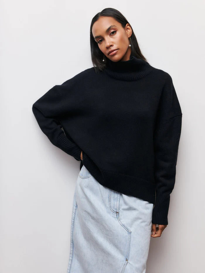 Luna Knitted Sweater - Warmth and Style in Perfect Harmony!